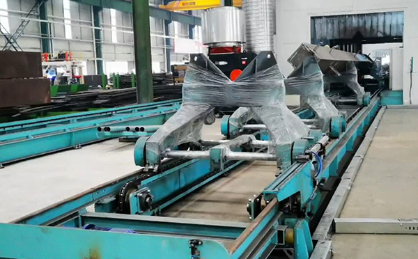 重鋼結構件噴漆線案例